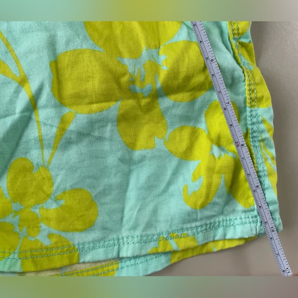 Roxy beach shorts | Low-Mid Ride | 100% cotton | Size L Cute!! - Picture 3 of 8